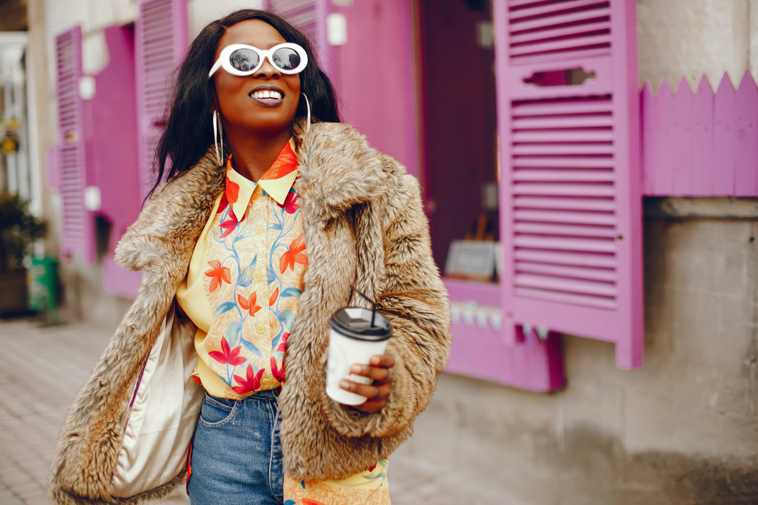 Nurturing Authentic Connections in a Private VIP Space