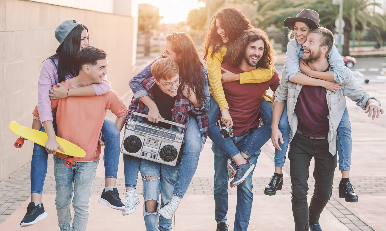 From Stage to Studio: Strategies for Aspiring Women Musicians to Dominate the Industry