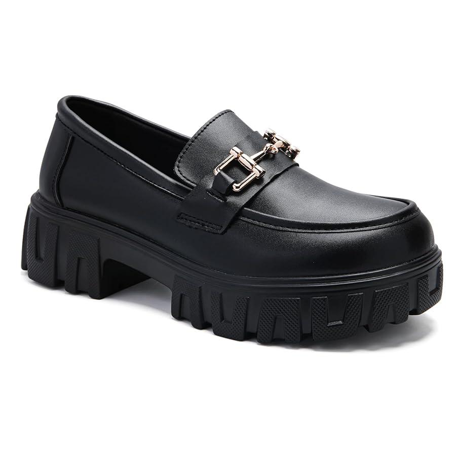 Loafers With Platform Soles Trend Among Teen Girls