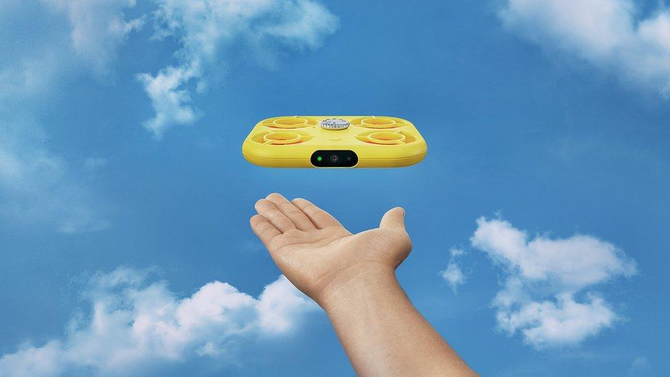 The Flying Camera That Snaps Perfect Selfies