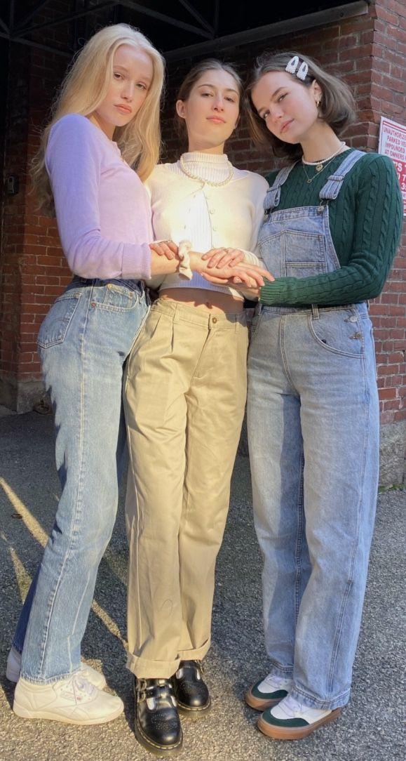 Teens Use VSCO Again for Vintage-Style Photos