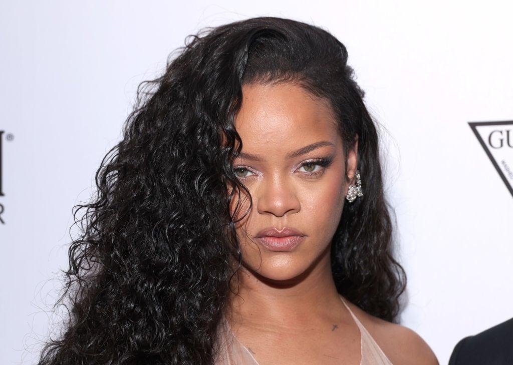 Rihanna’s Beauty and Music Crossover Breaks the Internet