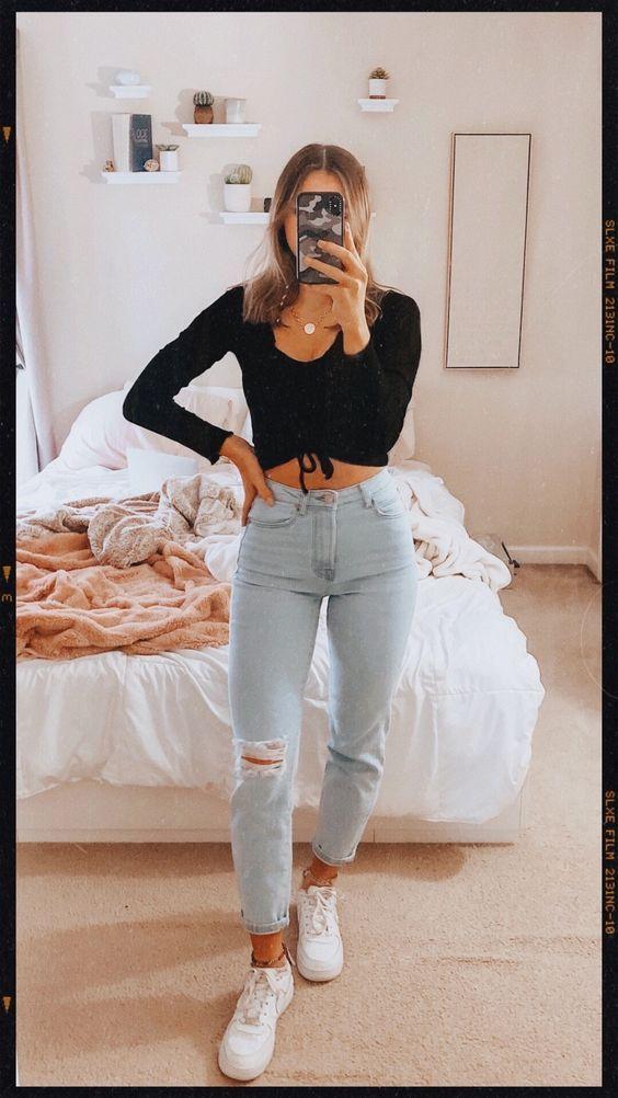 White Sneakers Remain the Top Teen Closet Essential