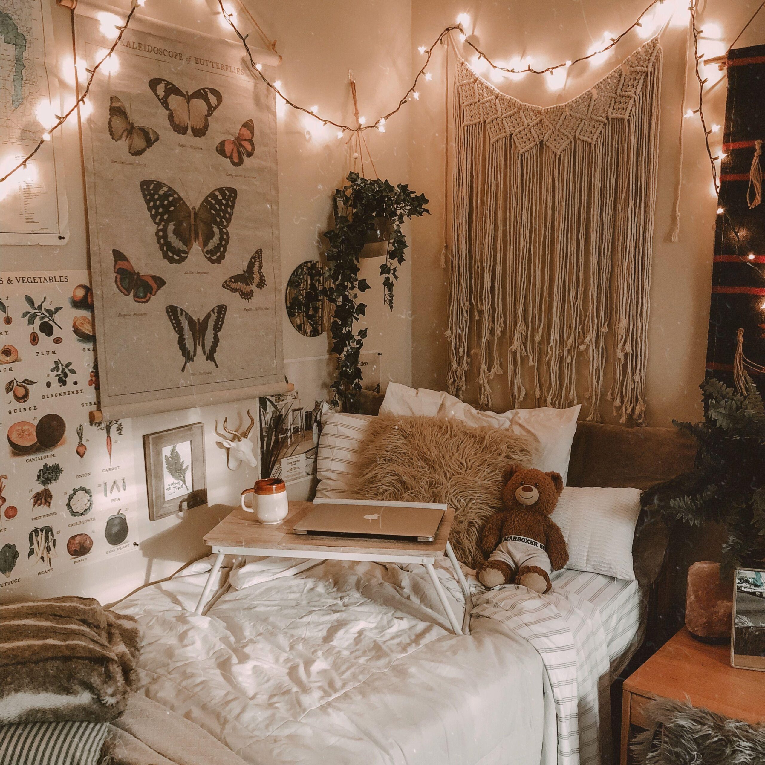 Dorm Room Aesthetics: Cozy, Minimal, and TikTok-Approved