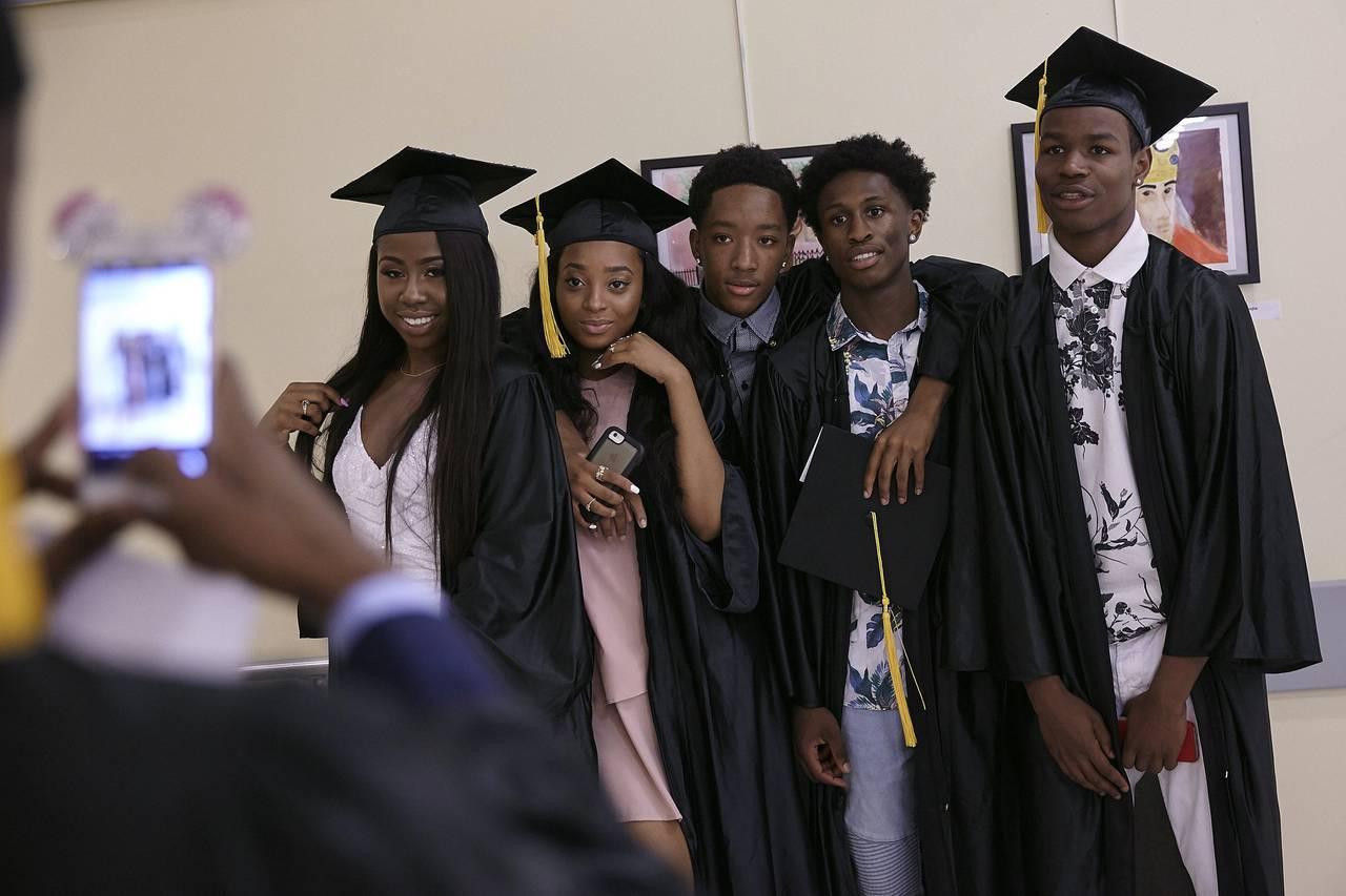 High School Graduates Delay College to Build Brands