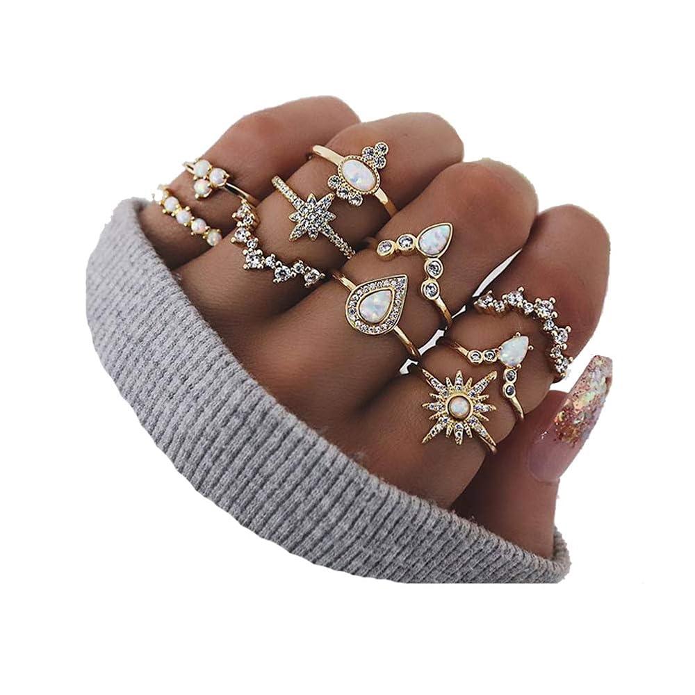 Jewelry Stacking for Teens: Rings, Chains, and Layers