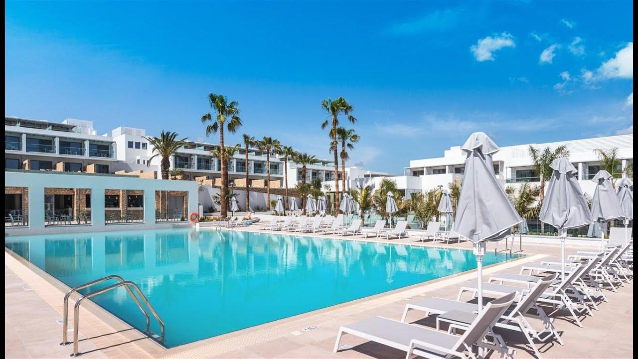 Ocean Breeze Blue Lagoon