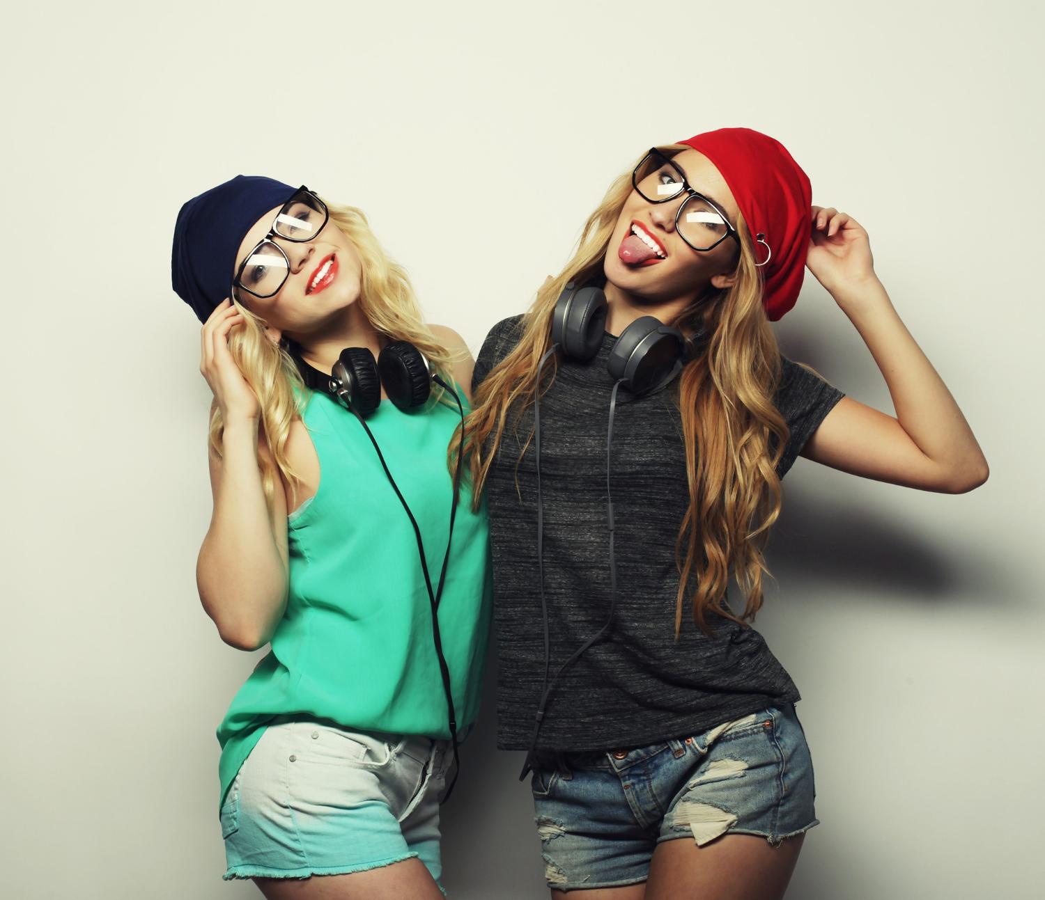 Teen Queens Unite: Why Auto-Delete is the New Must-Have!
