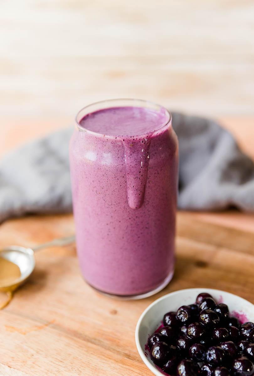 Boo-Berry Shake (blueberry + vanilla)
