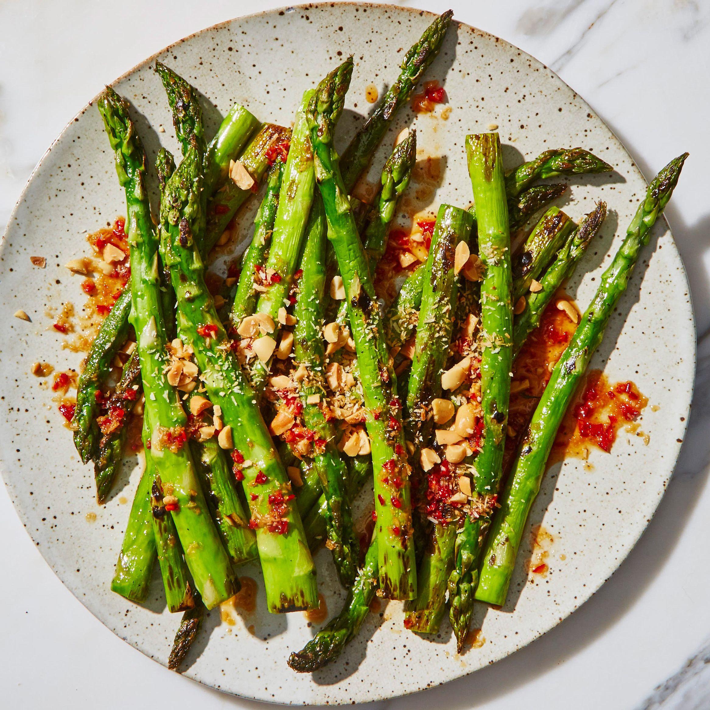 One-Pan Perfection: 30-Minute Lemon Dill Salmon and Asparagus.