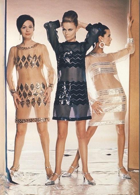 Transparent fabrics and shine: stage looks from Da Queens