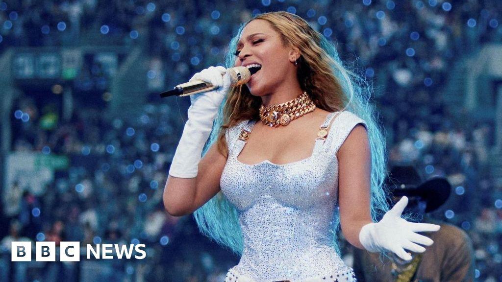 Major pop star accused of stealing another artist’s sound