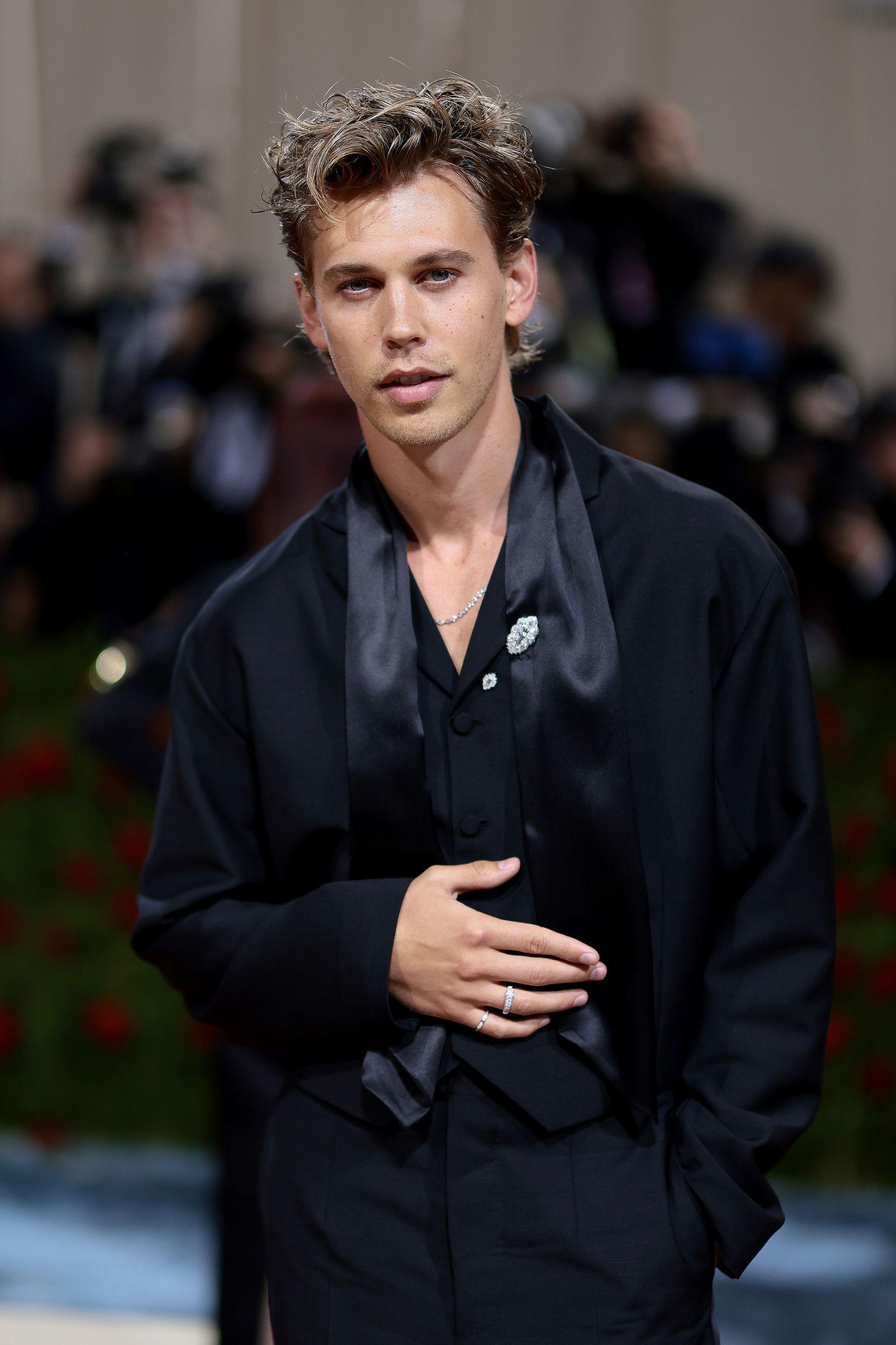 Austin Butler’s New Hair Color Has Everyone Talking