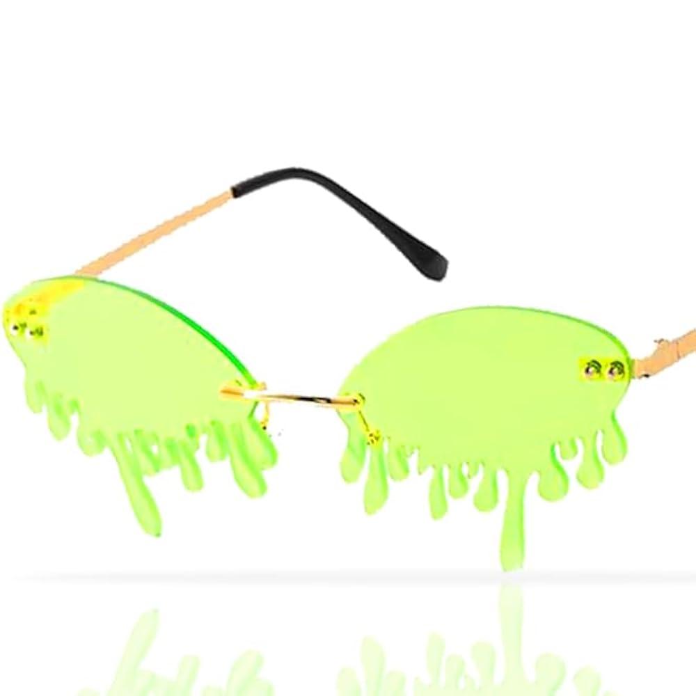 1) Start Small: Incorporate neon green into your wardrobe with accessories like bags, belts, or shoes. This allows you to experiment with the vibrant hue without overwhelming your outfit, creating a playful pop of color that catches the eye
