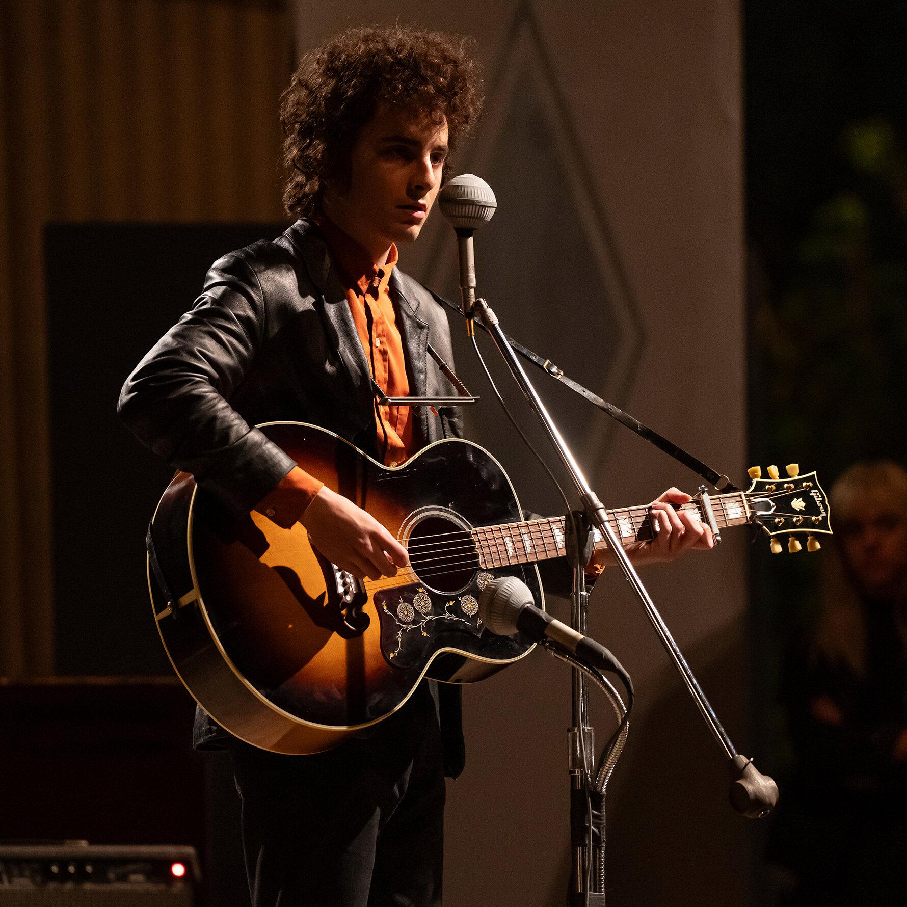 Timothée Chalamet Will Do His Own Singing as Bob Dylan in Biopic 'A Complete Unknown'.