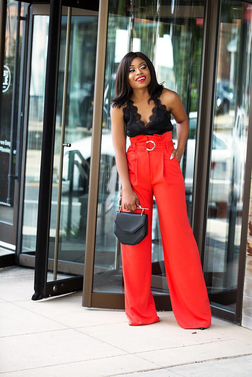 1) The Comeback of High-Waists: How Nostalgia Takes Center Stage