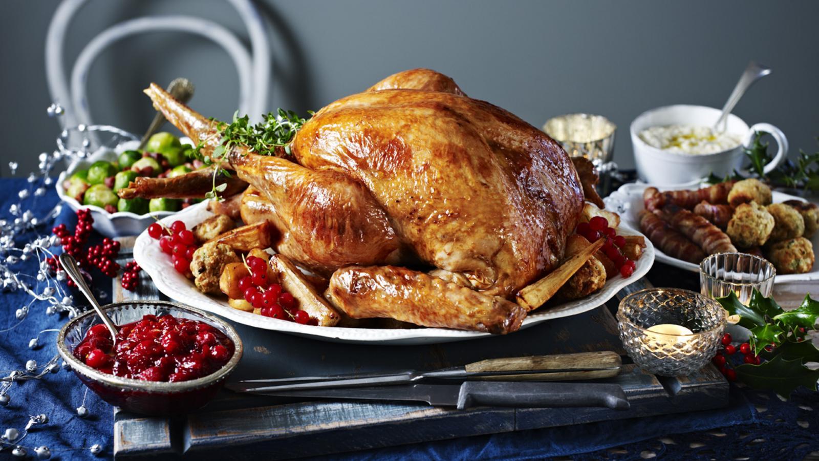Unconventional Holiday Feasts: Turkeys with a Twist!