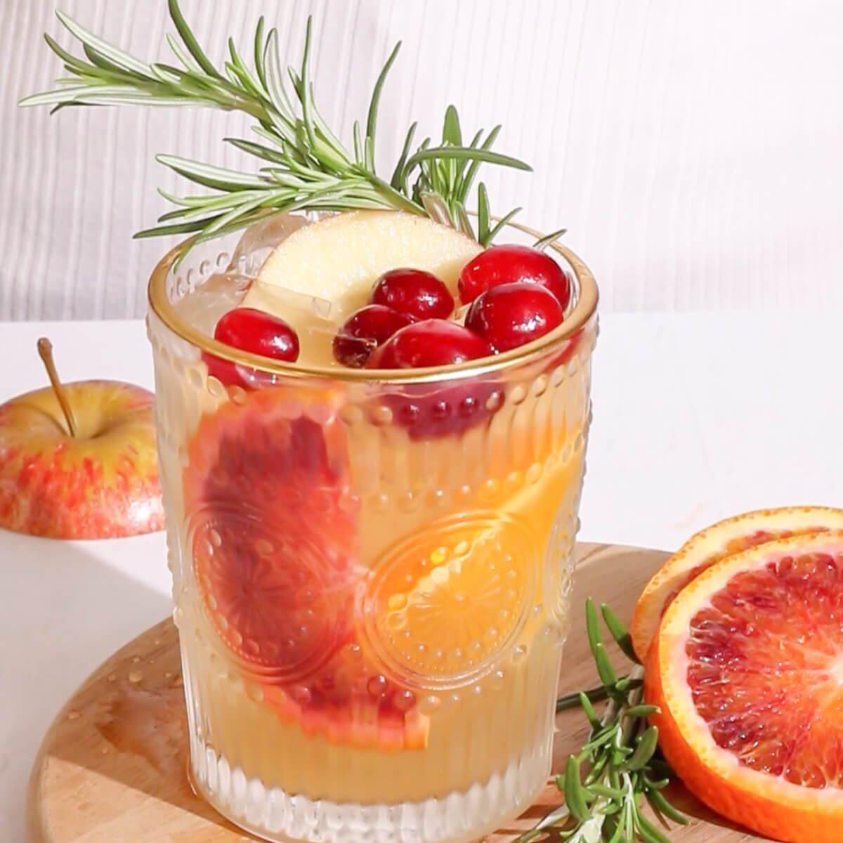 Cheers Without Beers: Quirky Thanksgiving Drinks to Gobble!