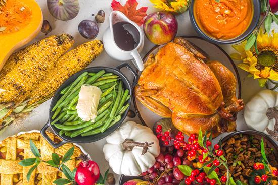 Turkey? Nah! Quick & Quirky Thanksgiving Feasts Under 60 Min!