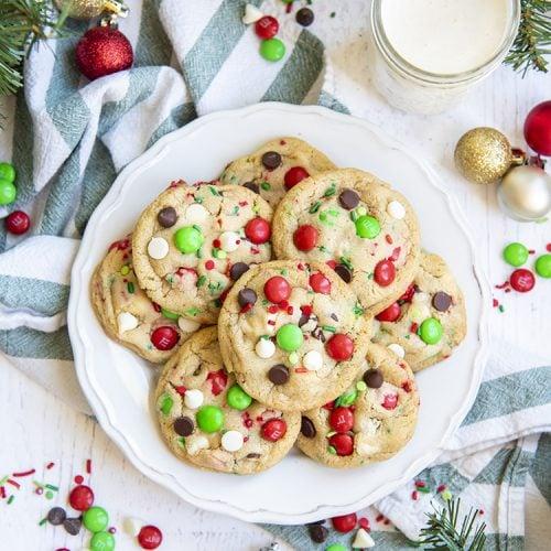 Jolly Jingles: Kids’ Silly Santa Cookie Recipes for Cheer!