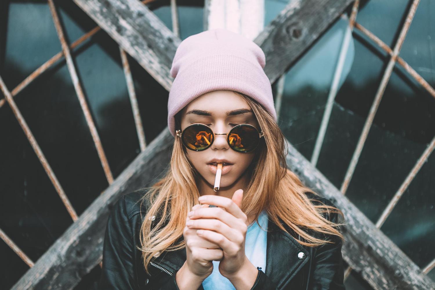 Shop Smarter: BLUE Denim Outlet Blends Style, Tech & Beauty!