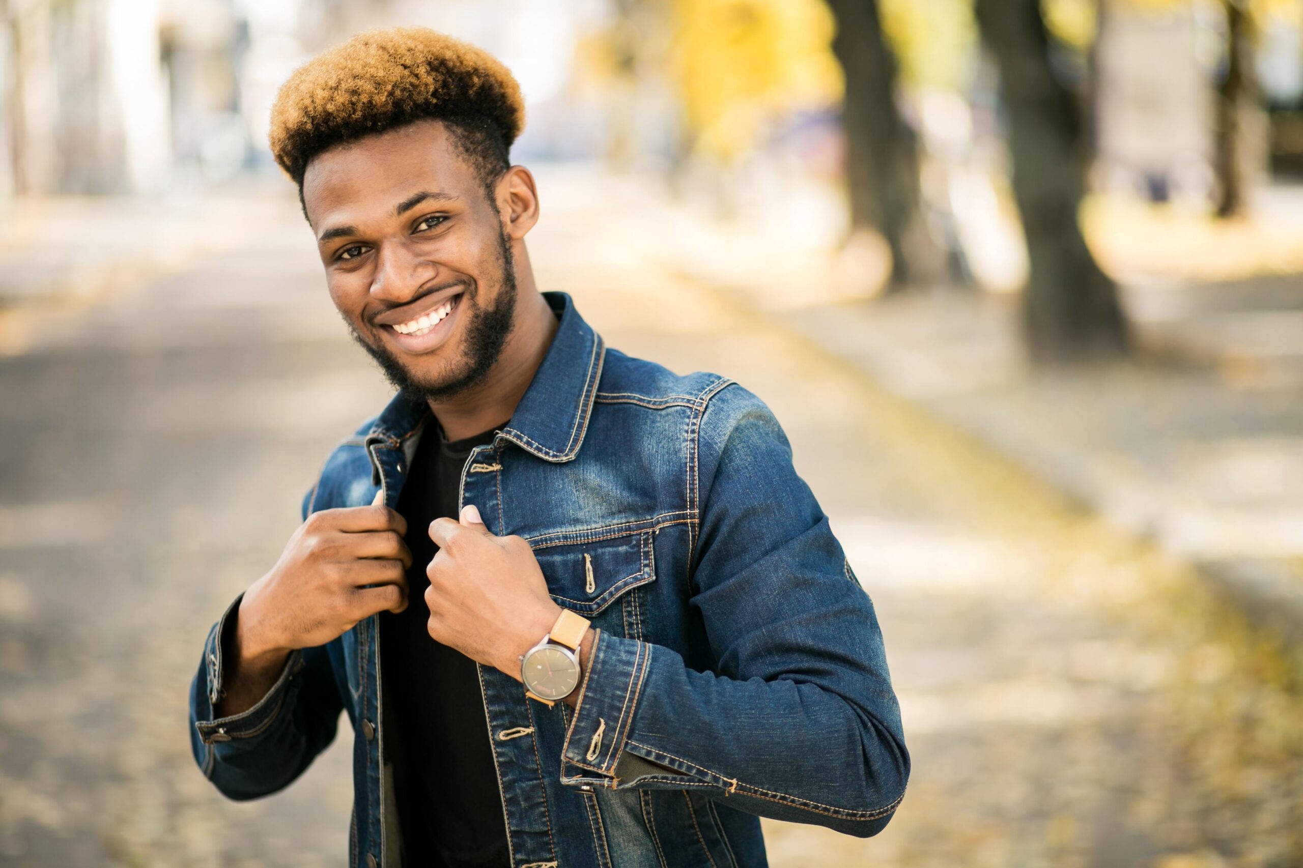 Discover Style, Tech & Beauty at BLUE Denim Outlet Today!