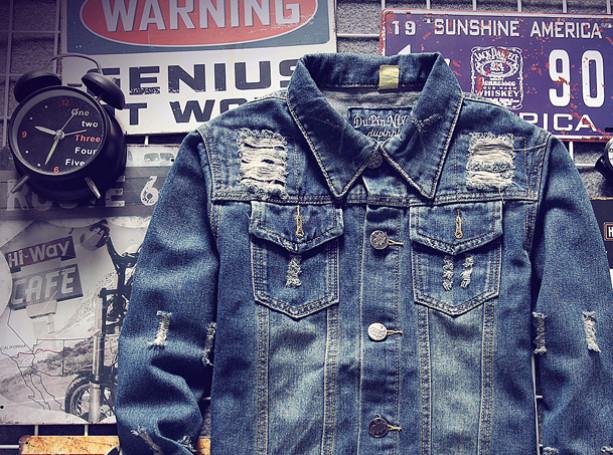 Da Queens’ Outlet: Trendy Styles That Won’t Break the Bank!