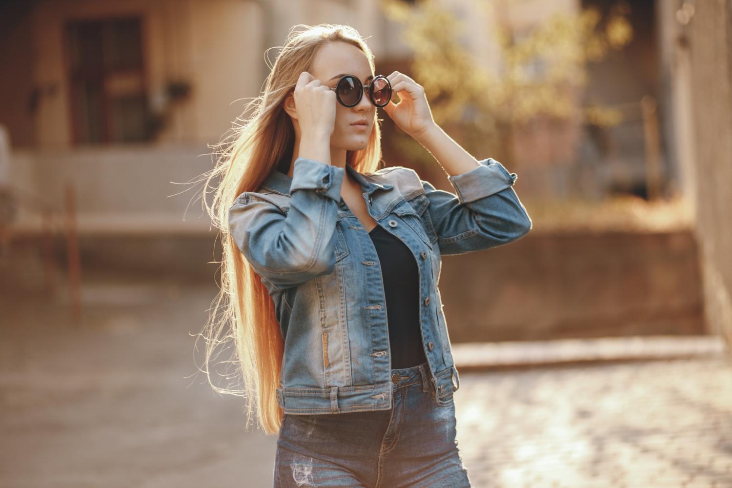 Denim Dreams: Da Queens Unite for Style & Savings at BLUE!